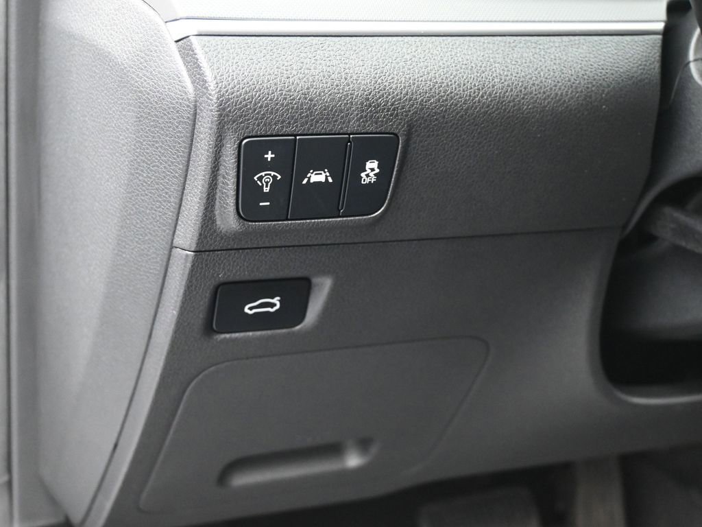 Used 2023 Kia K5 GT-Line image 15