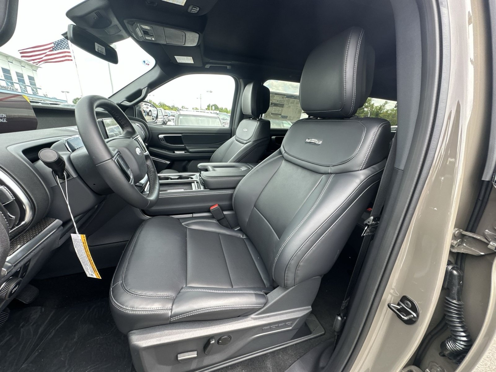 New 2027 Ford Expedition Max Platinum w/ Stealth Appearance Package AWD/4WD image 21