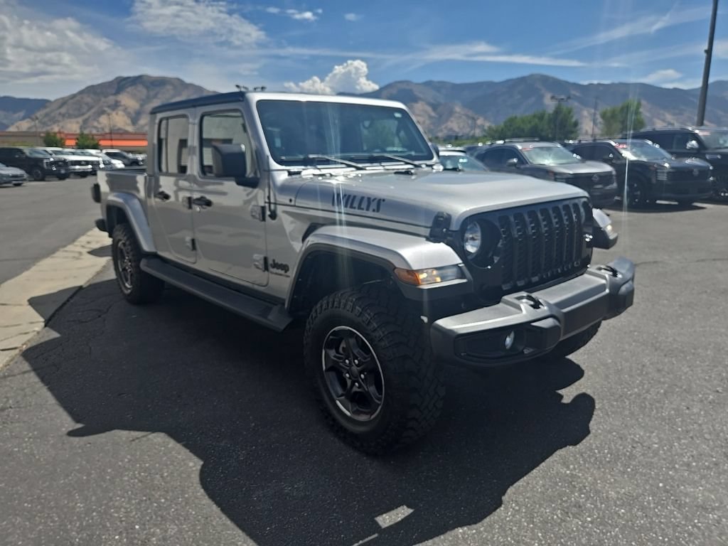 Used 2021 Jeep Gladiator Sport AWD/4WD image 3