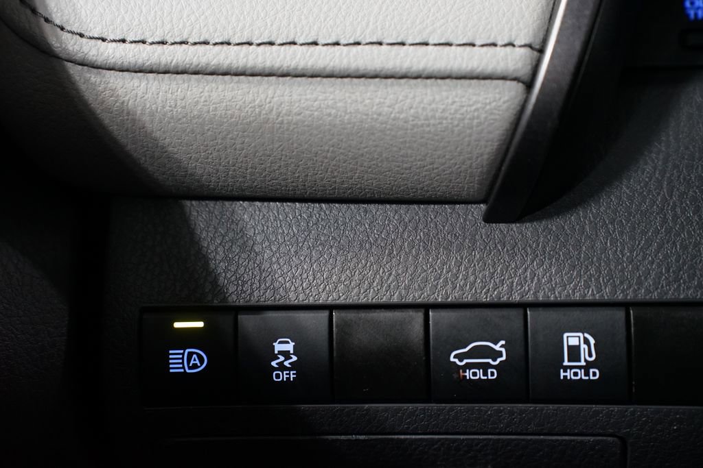 Certified 2023 Toyota Camry SE image 23