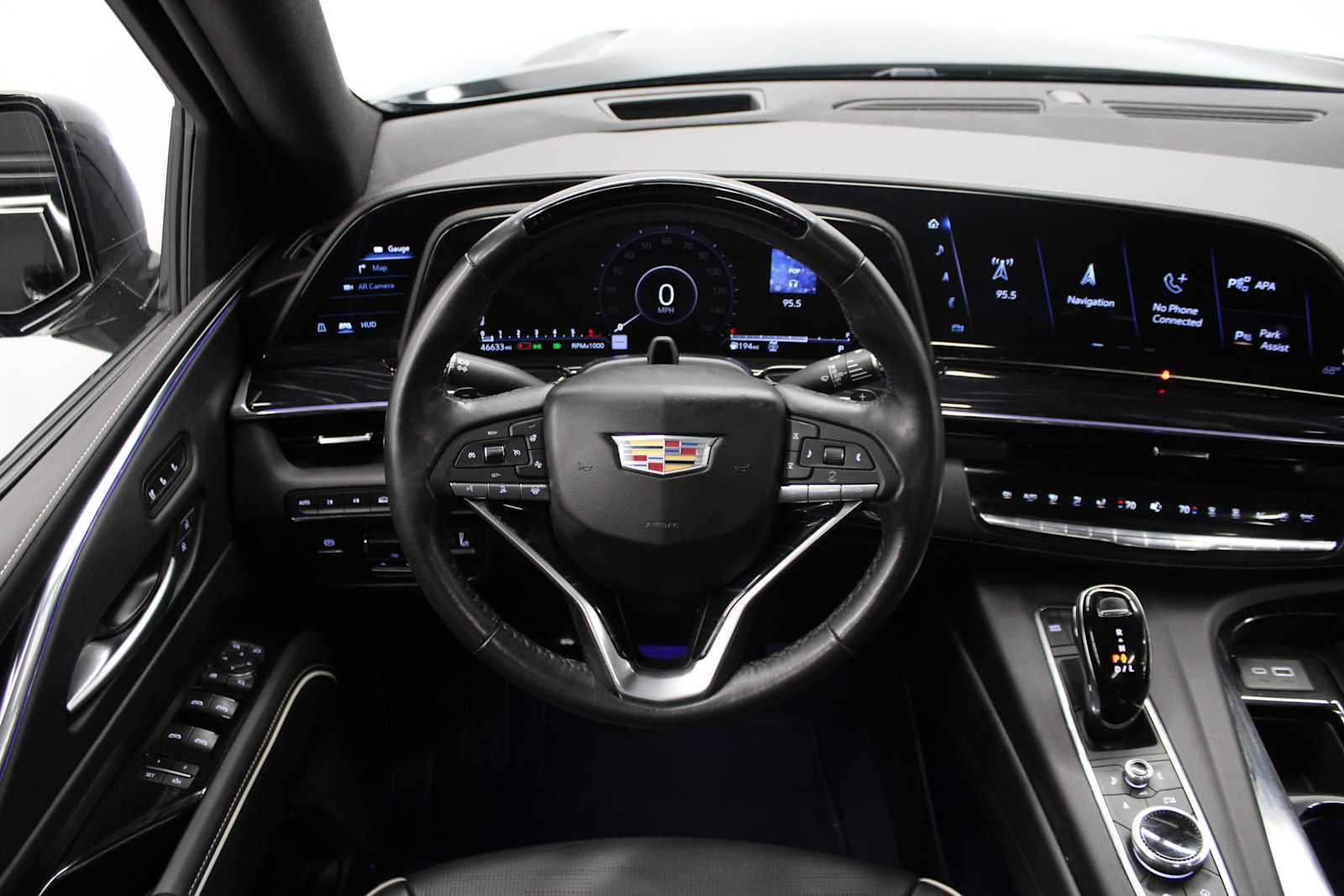 Certified 2024 Cadillac Escalade Sport w/ LPO, ONYX Package image 21