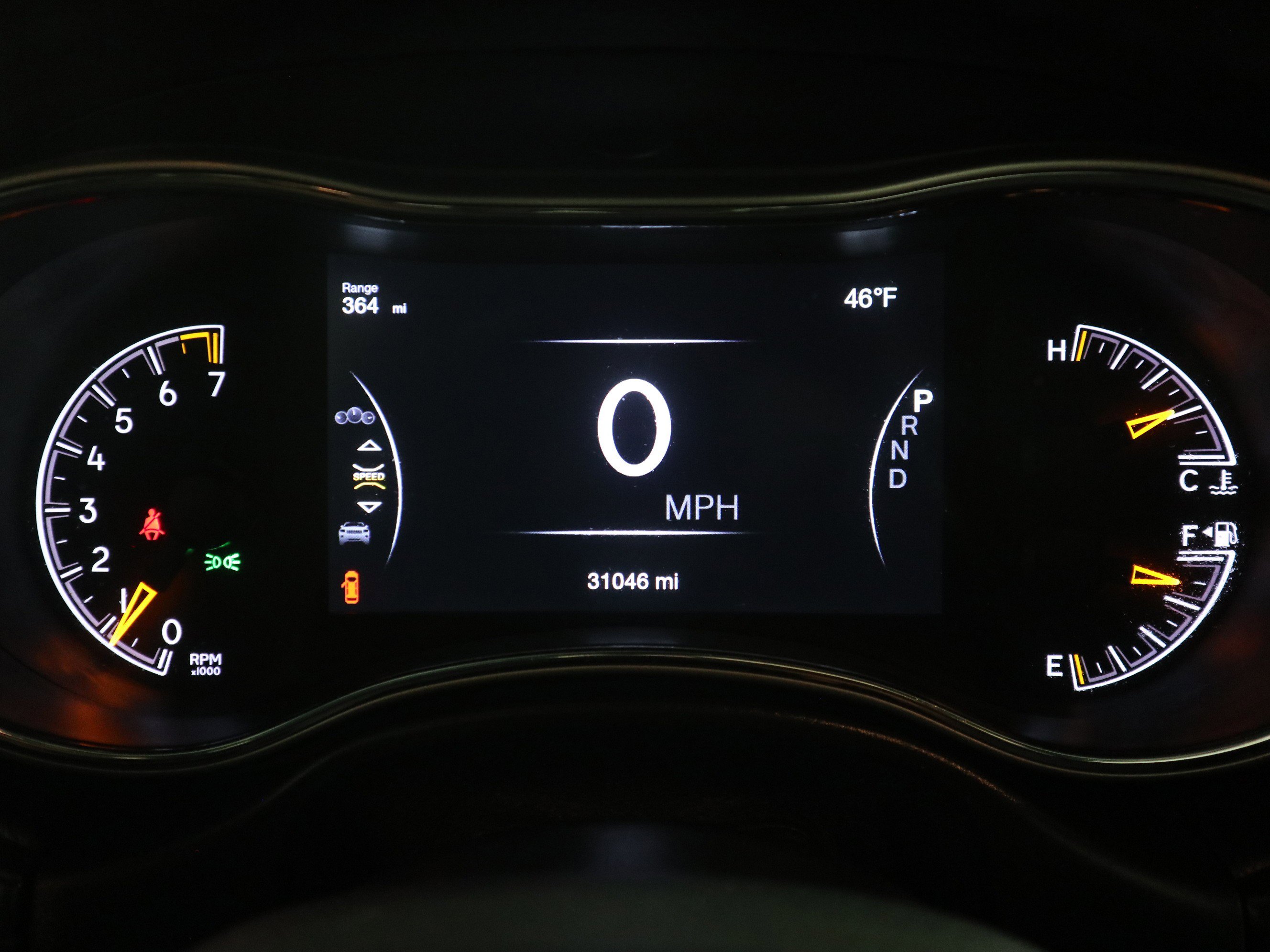 Used 2020 Jeep Grand Cherokee Limited w/ Luxury Group II image 18