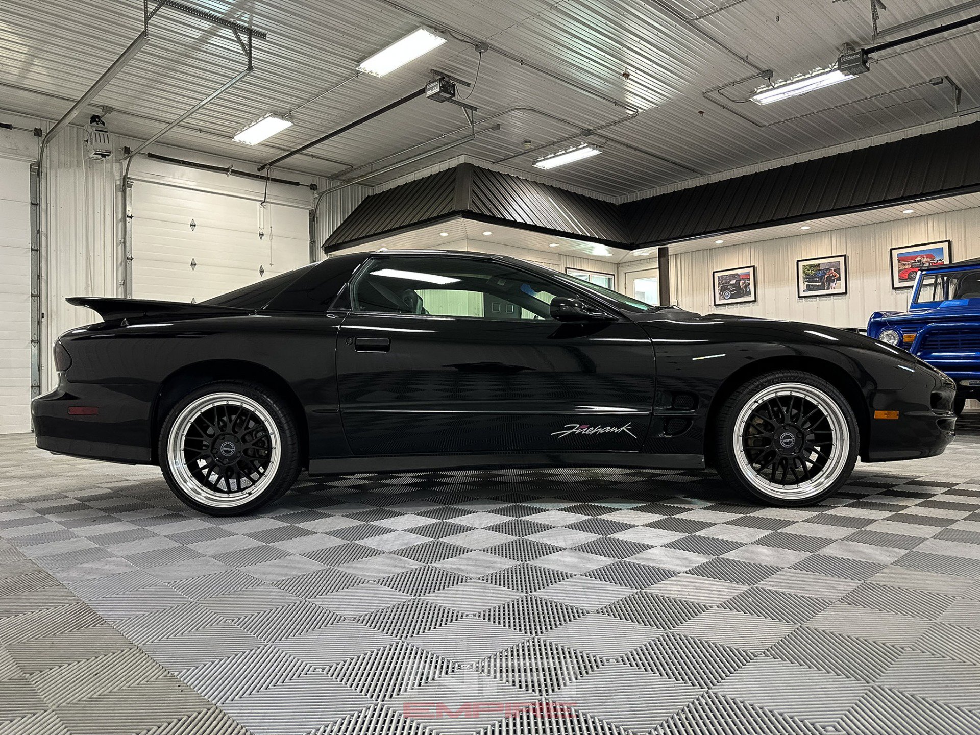 Used 1999 Pontiac Firebird Formula w/ SLP Firehawk Pkg image 17