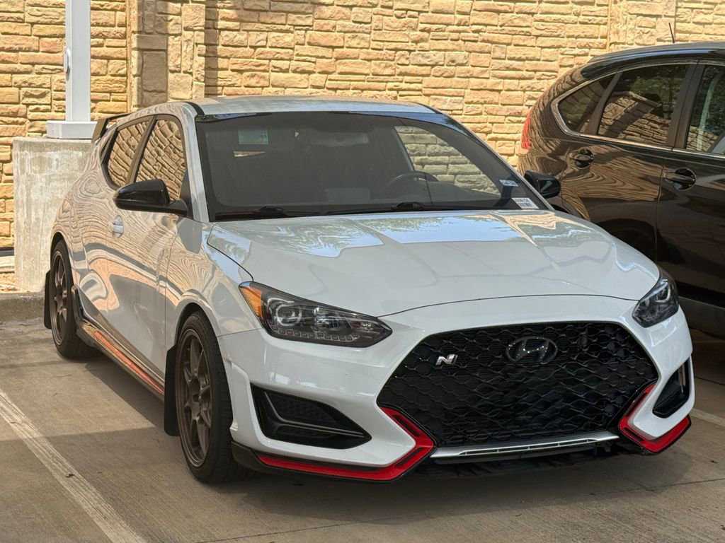 Used 2020 Hyundai Veloster N w/ Performance Package FWD image 3