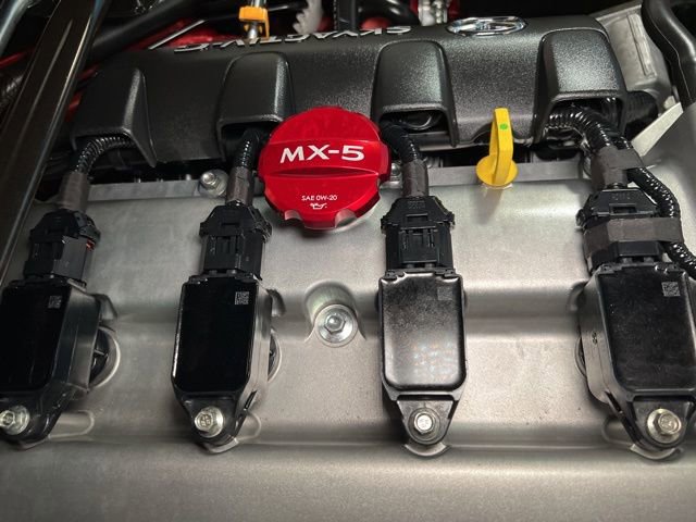 Used 2023 MAZDA MX-5 Miata Club w/ Brembo/BBS Recaro Package image 23