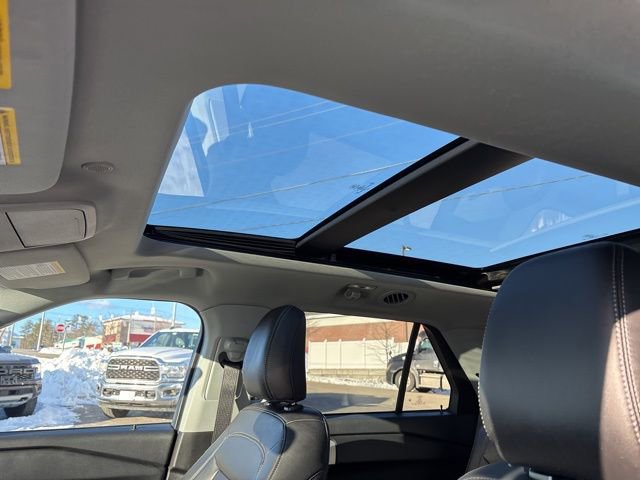 Certified 2024 Ford Explorer XLT w/ Equipment Group 202A image 16