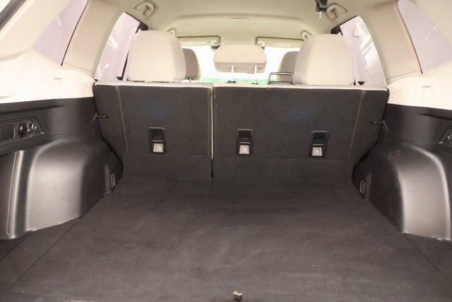 Used 2022 Subaru Forester Base image 25