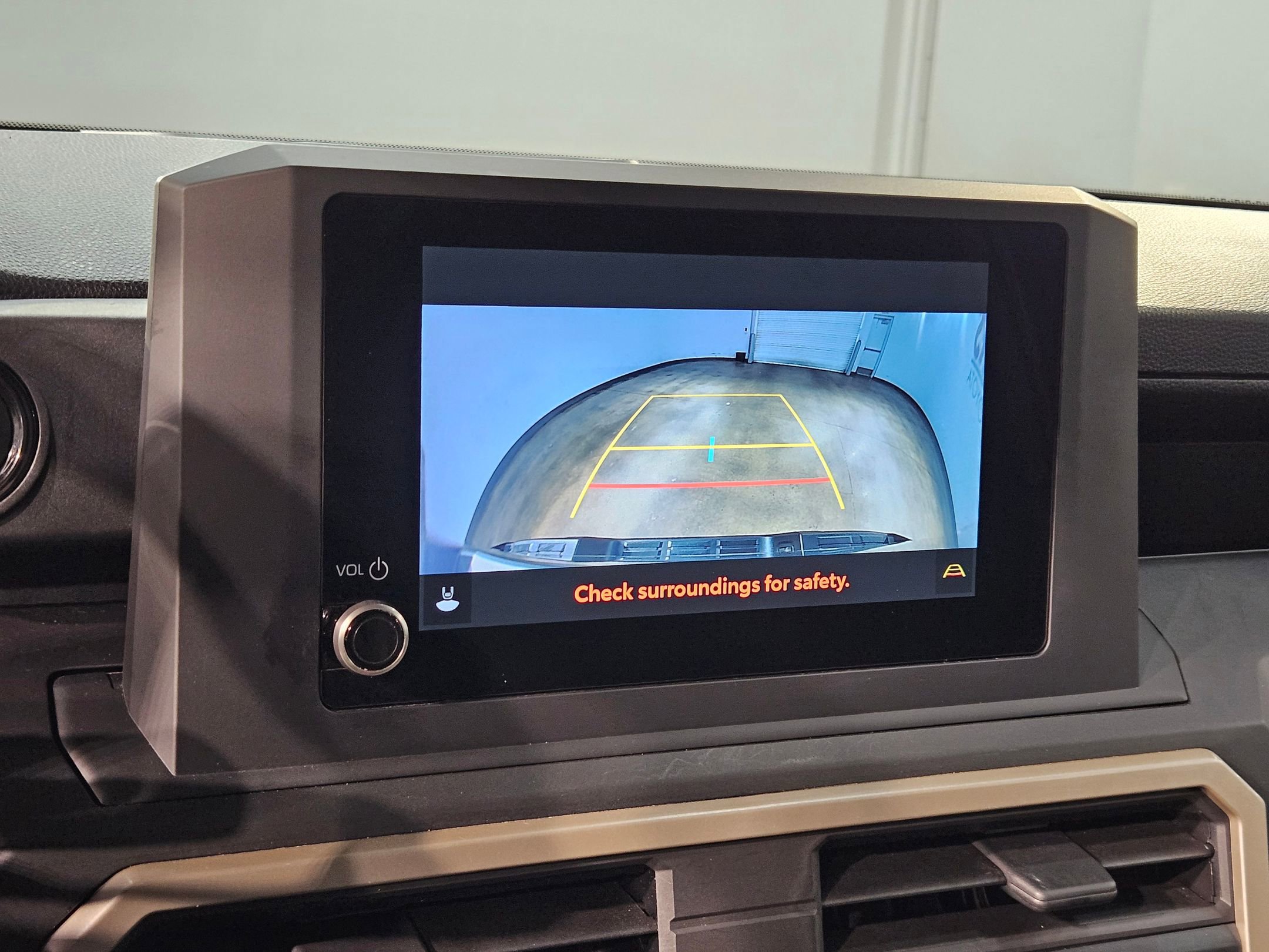 Certified 2024 Toyota Tacoma SR image 29