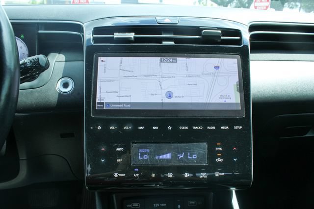 Used 2022 Hyundai Santa Cruz Limited AWD/4WD image 19