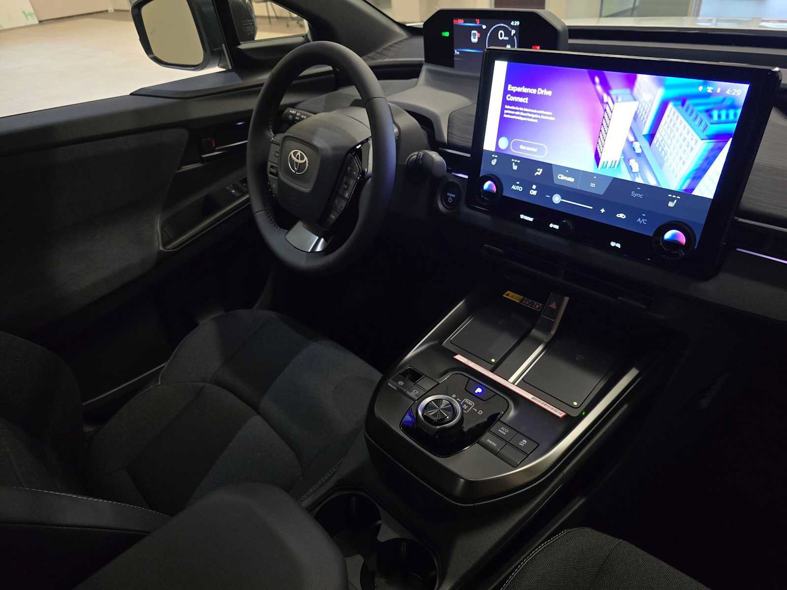 New 2027 Toyota C-HR AWD/4WD image 27