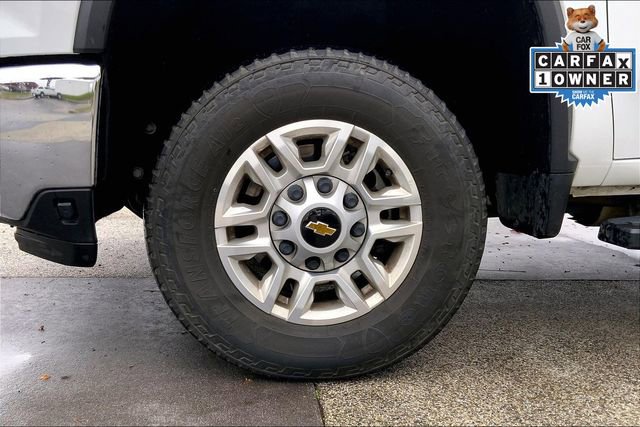 Used 2024 Chevrolet Silverado 2500 LT image 9