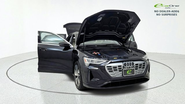 Used 2024 Audi Q8 e-tron Premium Plus w/ Premium Plus Package AWD/4WD image 13