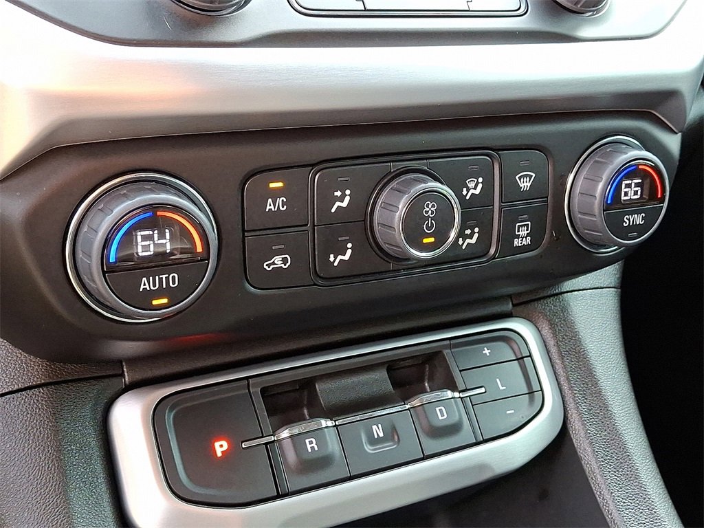 Certified 2023 GMC Acadia SLE w/ Driver Convenience Package image 17