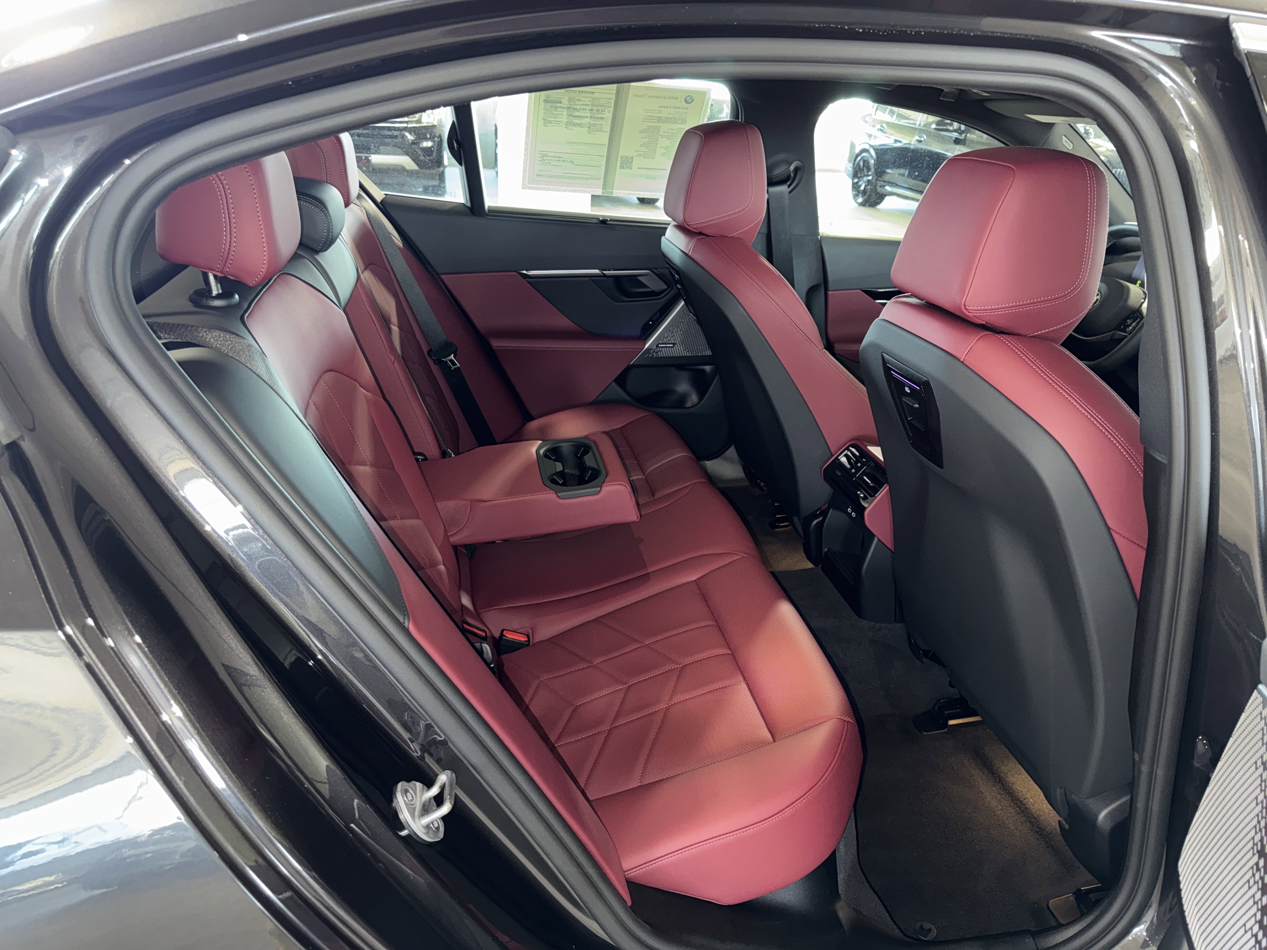 Certified 2025 BMW 530i image 12