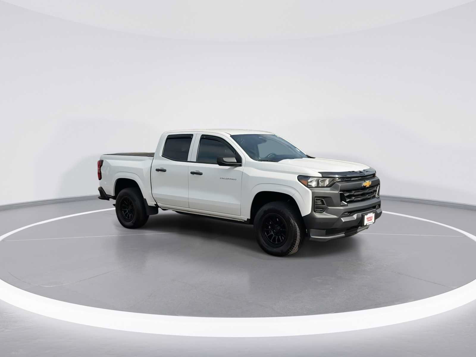 Used 2025 Chevrolet Colorado W/T w/ Advanced Trailering Package RWD image 2