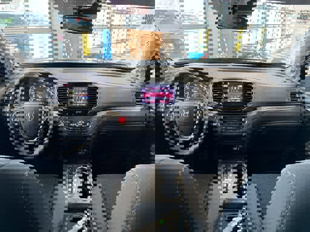 Used 2021 Honda Ridgeline Sport image 18