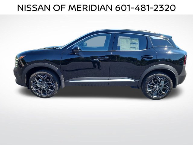 New 2027 Nissan Kicks SR FWD image 2