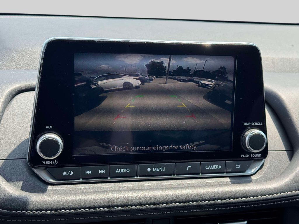 Certified 2026 Nissan Rogue SV AWD/4WD image 27