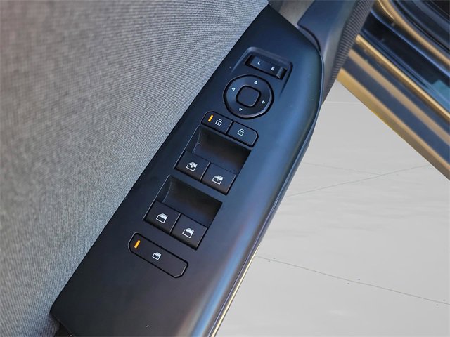 Used 2025 Kia K4 EX image 30