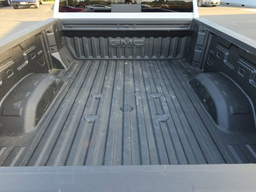 Used 2025 GMC Sierra 3500 Denali w/ Denali Reserve Package AWD/4WD image 33