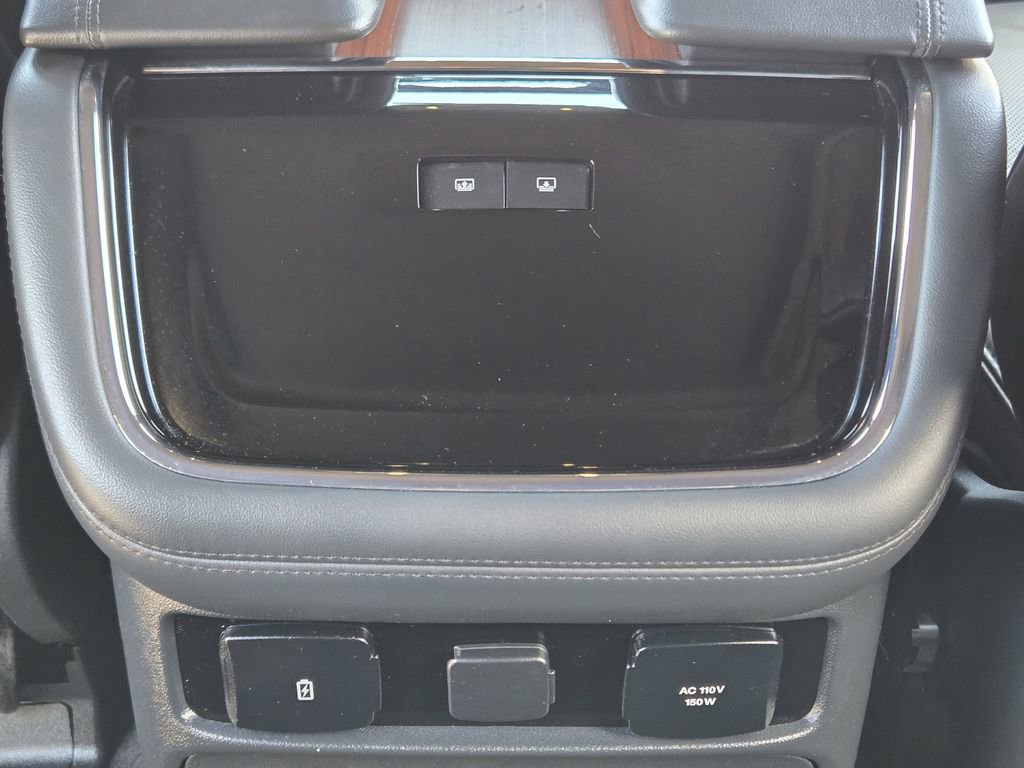 Used 2023 Lincoln Navigator Reserve image 38