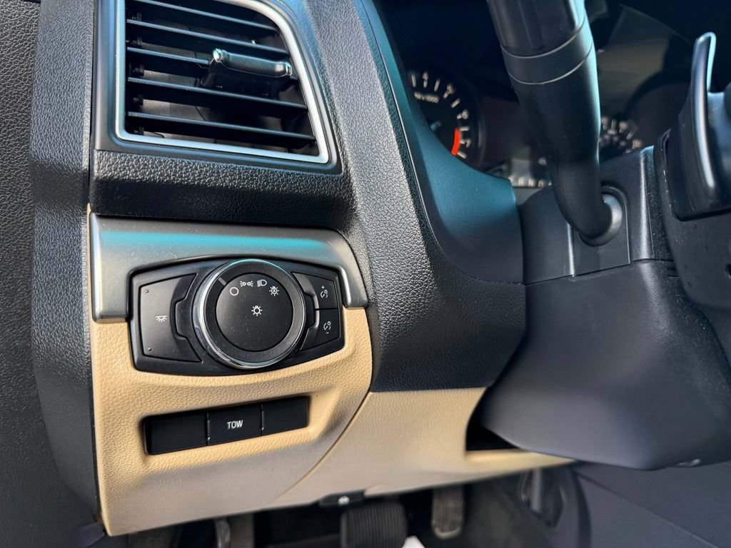 Used 2016 Ford Explorer 4WD image 14