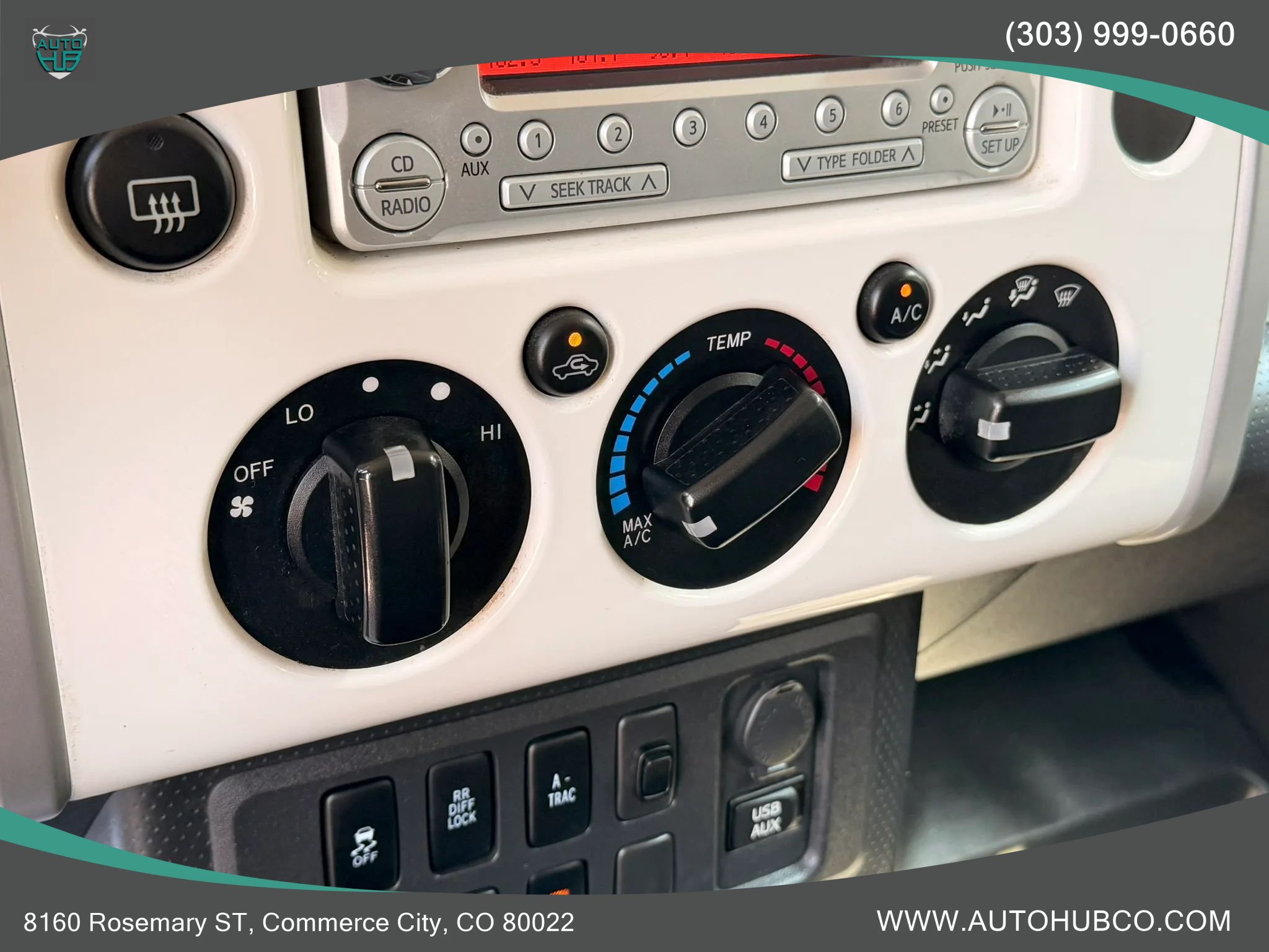 Used 2013 Toyota FJ Cruiser 4WD w/ Upgrade Pkg image 22