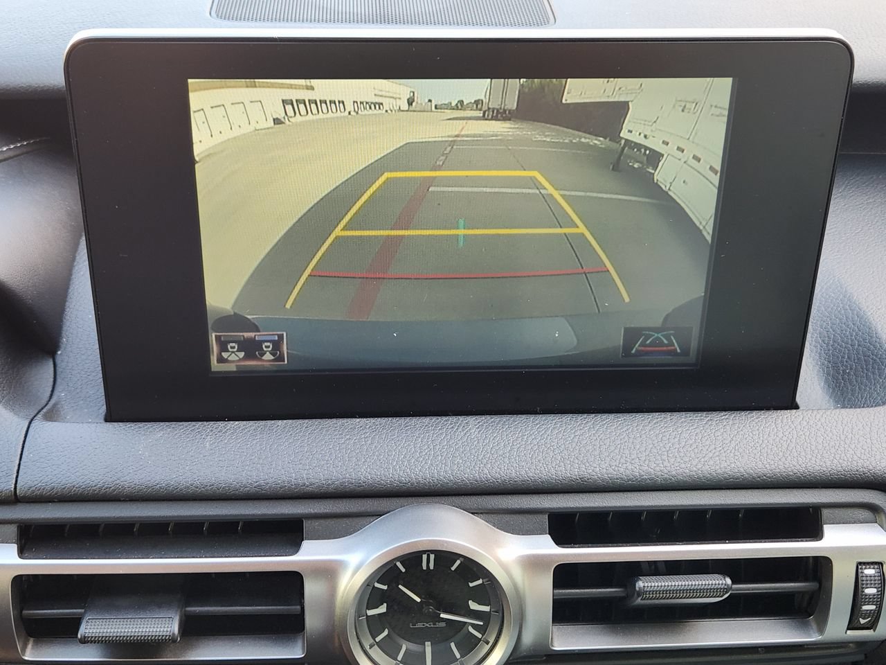 Used 2022 Lexus IS 350 F Sport w/ Accessory Package RWD image 15