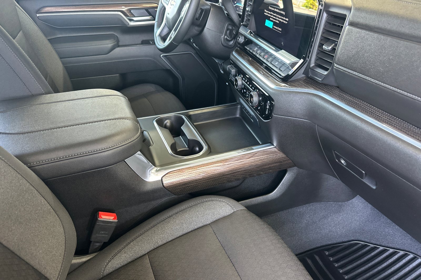 Used 2025 Chevrolet Silverado 2500 LT w/ Convenience Package image 14