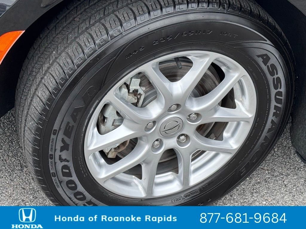 Used 2023 Chrysler Pacifica Touring-L image 41