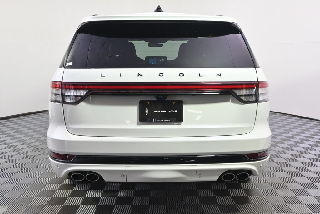 New 2026 Lincoln Aviator Black Label w/ Jet Appearance Package AWD/4WD image 5