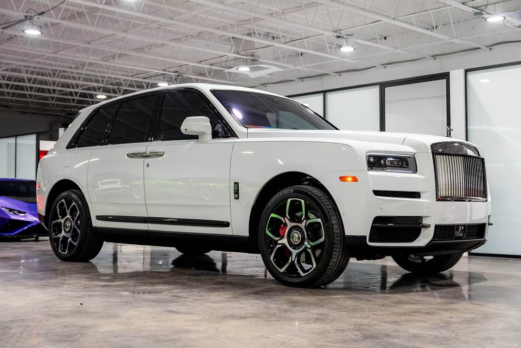 Used 2022 Rolls-Royce Cullinan Black Badge AWD/4WD image 4