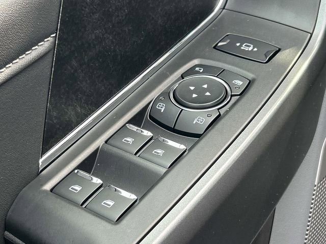 New 2026 Ford F250 XLT w/ XLT Premium Package image 23