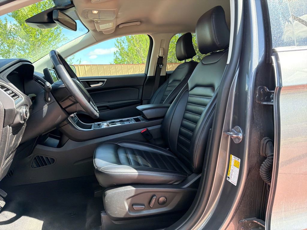 Certified 2024 Ford Edge SEL image 11