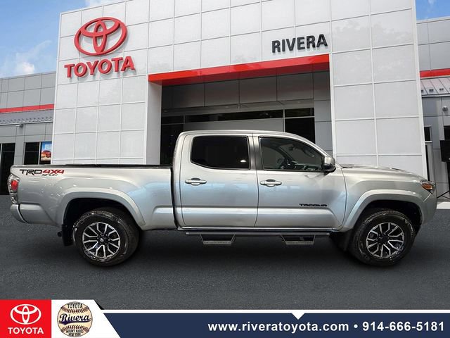 Used 2023 Toyota Tacoma TRD Sport image 4