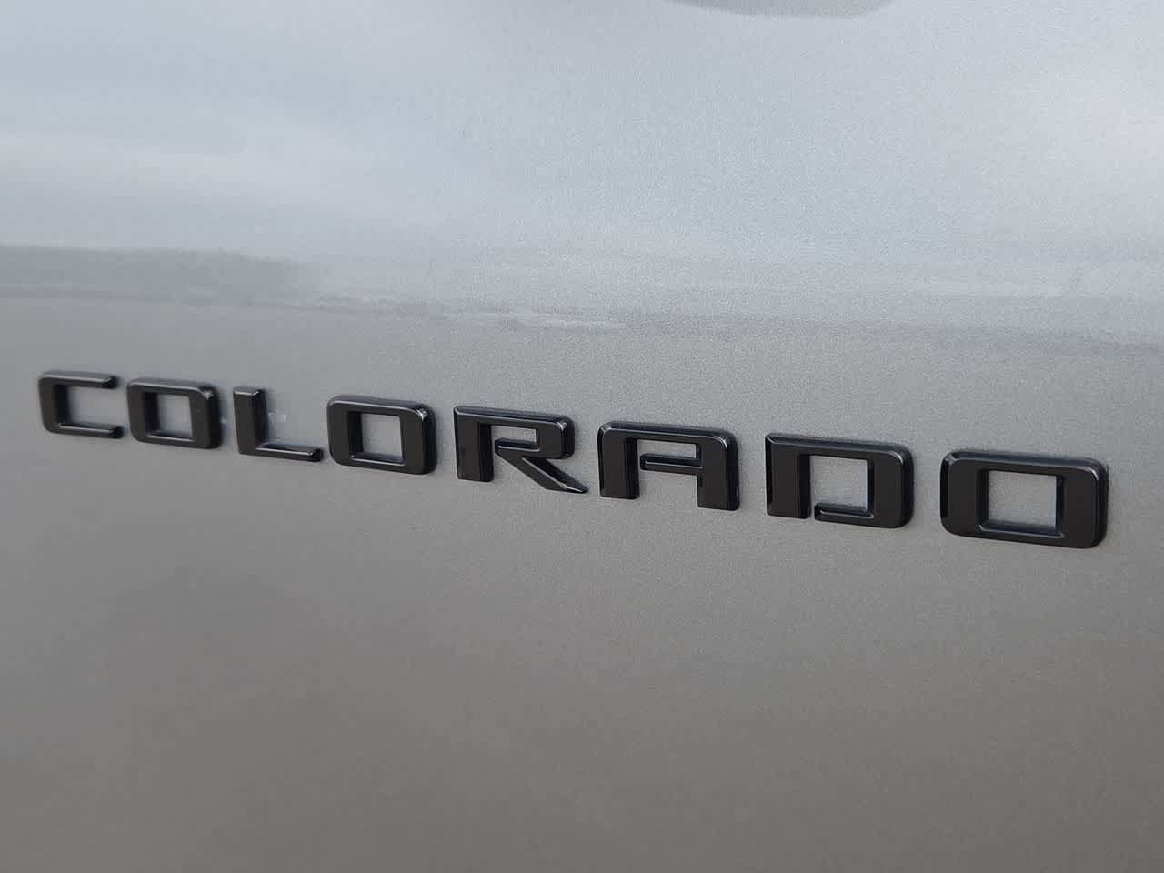 Used 2024 Chevrolet Colorado Z71 w/ Z71 Convenience Package 2 AWD/4WD image 11