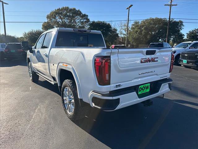Used 2022 GMC Sierra 3500 Denali w/ Denali Ultimate Package image 10