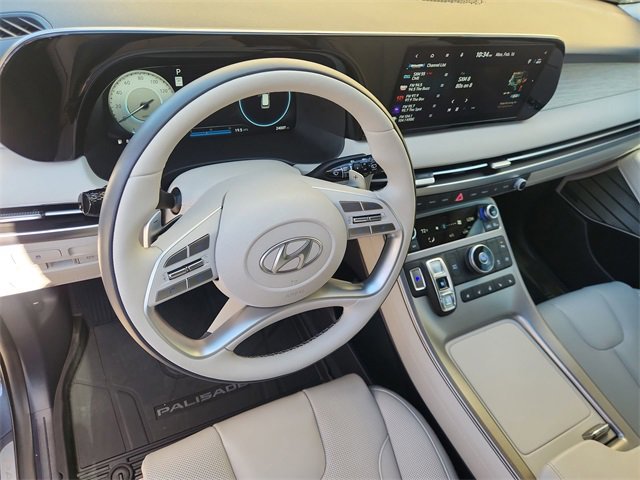 Used 2024 Hyundai Palisade Calligraphy image 10