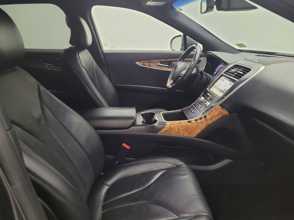 Used 2017 Lincoln MKX Reserve w/ Lincoln MKX Climate Package AWD/4WD image 21