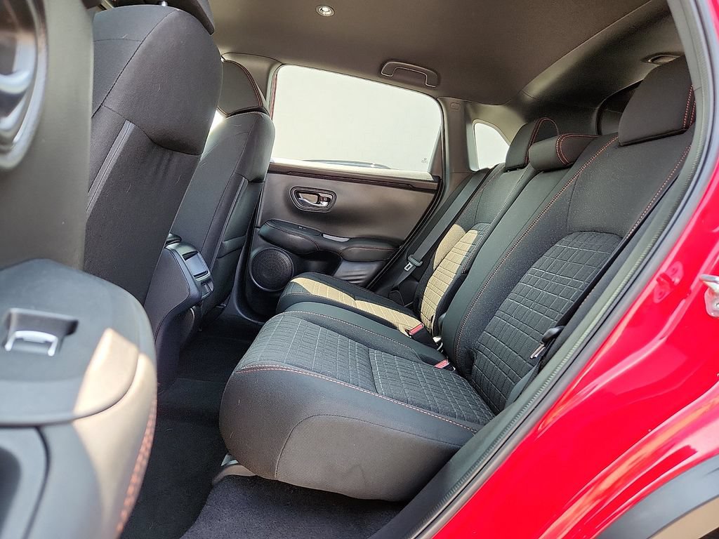 Used 2025 Honda HR-V Sport image 6
