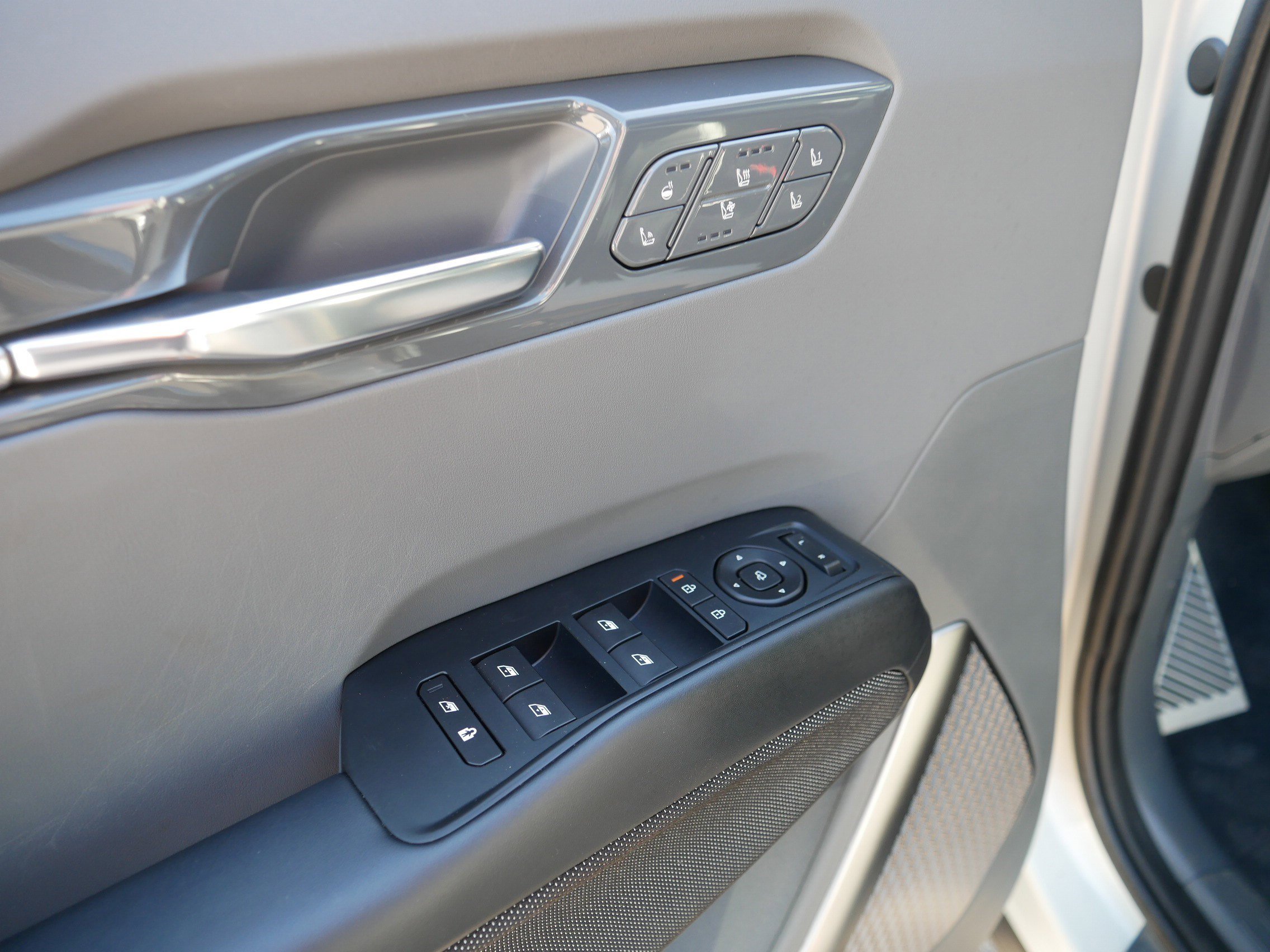 Certified 2024 Kia EV9 GT-Line AWD/4WD image 19