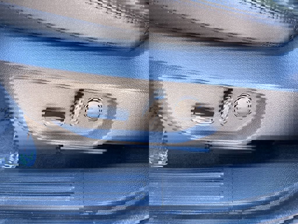 New 2025 Ford Ranger Lariat w/ FX4 Off-Road Package image 19