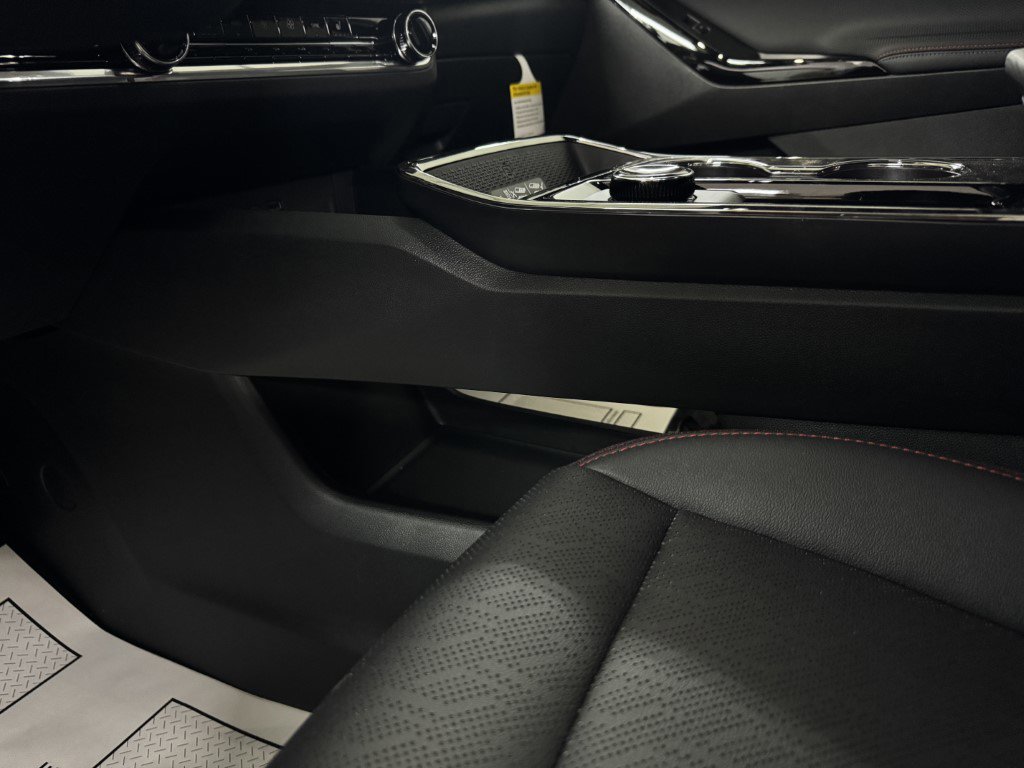 New 2026 Chevrolet Equinox RS w/ Safety and Technology Package image 30