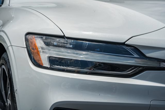 Certified 2024 Volvo S60 B5 Plus AWD/4WD image 12