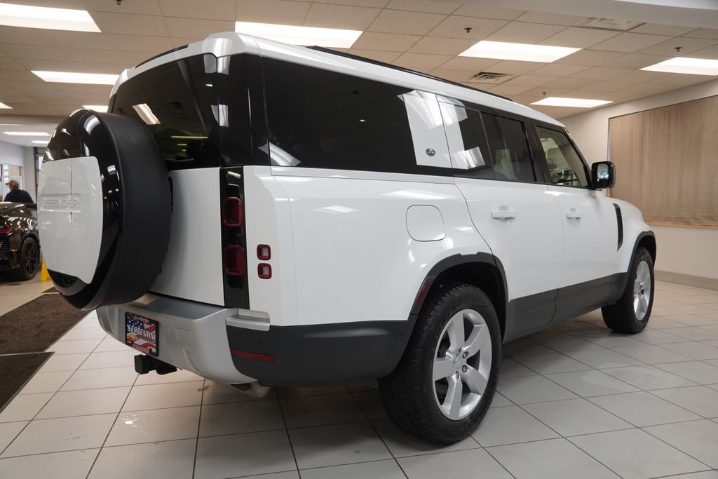 Used 2024 Land Rover Defender 130 S image 18