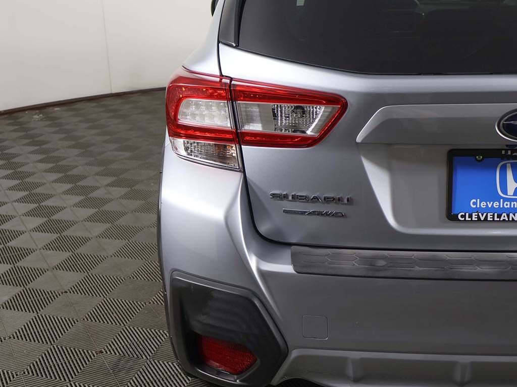 Used 2018 Subaru Crosstrek 2.0i Premium w/ Popular Package #2 AWD/4WD image 12