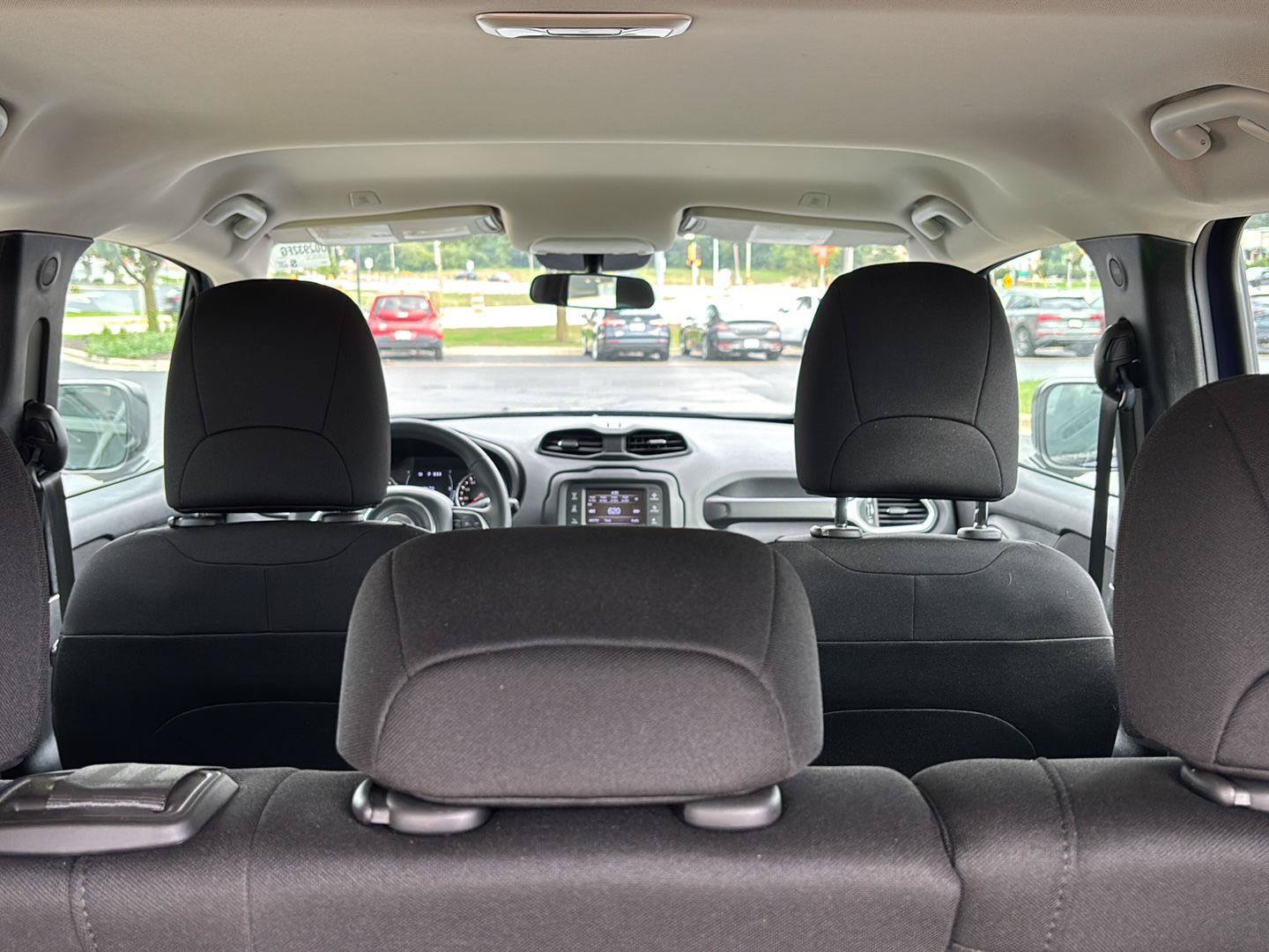 Used 2019 Jeep Renegade Sport FWD image 27