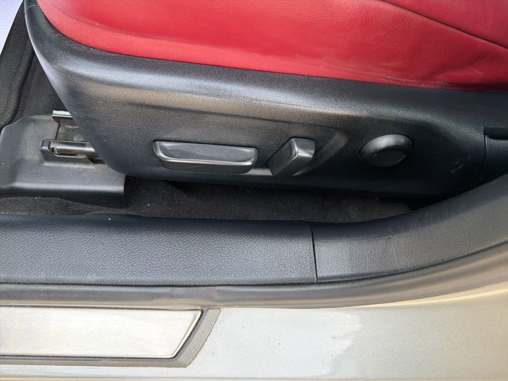 Used 2019 Lexus IS 300 F Sport image 21