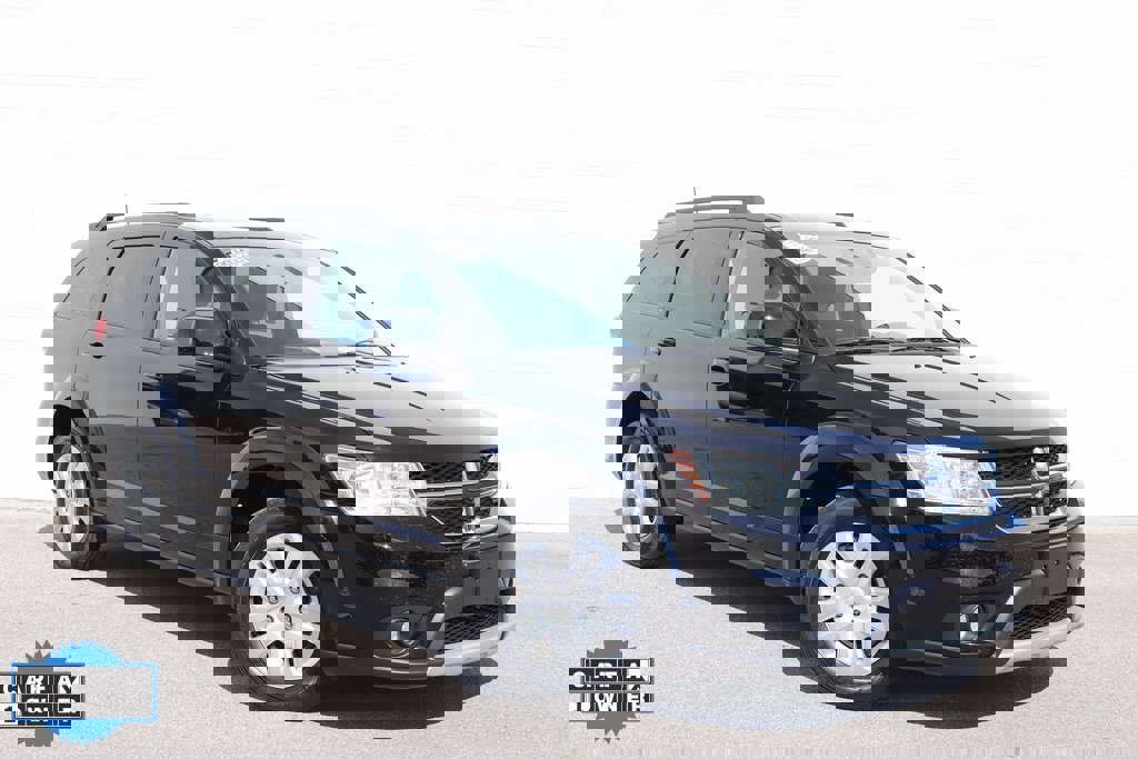 Used 2019 Dodge Journey SE w/ Connectivity Group