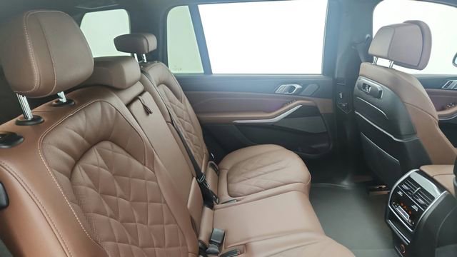 Used 2026 BMW X7 xDrive40i image 70